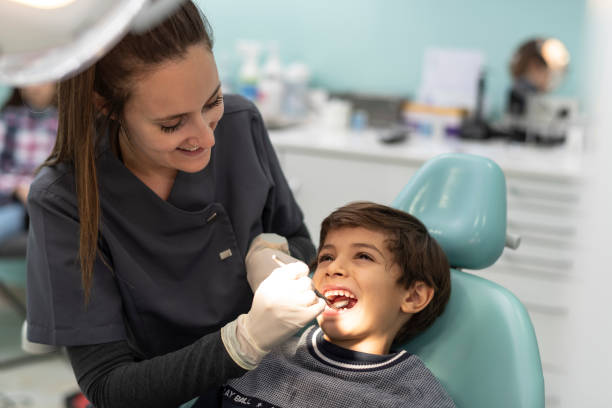 Best Emergency Cosmetic Dentistry (e.g., broken veneers) in Westmont, CA
